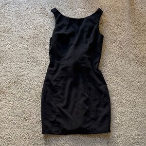 Elegant Black Sleeveless Dress